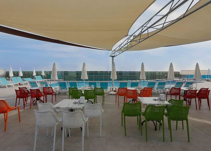 Xoria Deluxe Hotel Konaklı