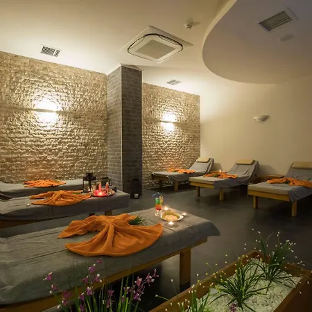 Xoria Deluxe Hotel Konaklı